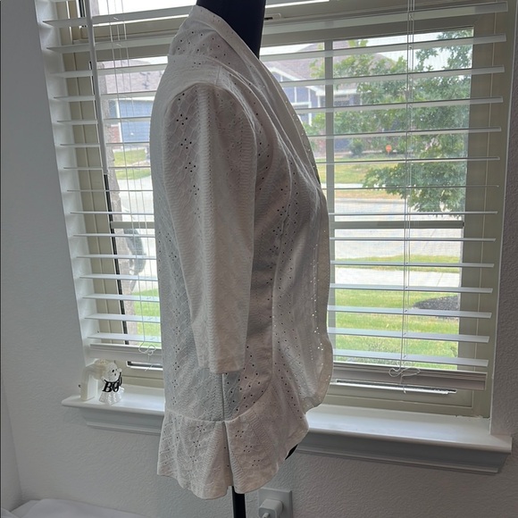SHEIN White Eyelet Cardigan - Picture 2 of 8